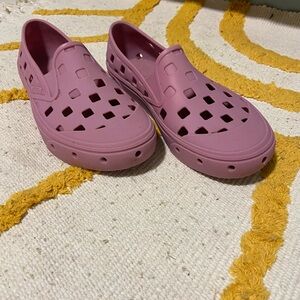 Vans Trek Slip-On Shoes purple 4, women’s 6